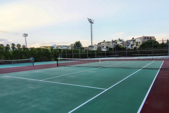 Tenis kortları